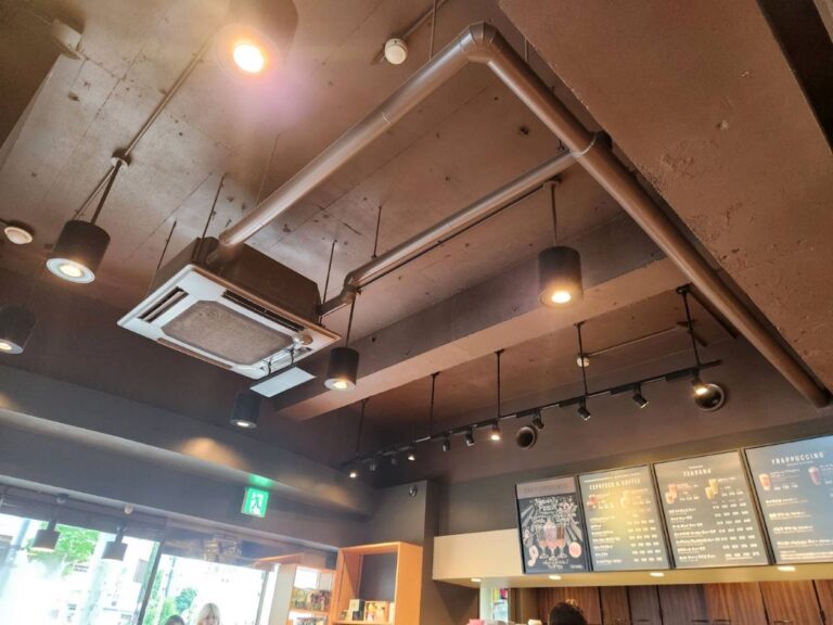 築地スターバックス