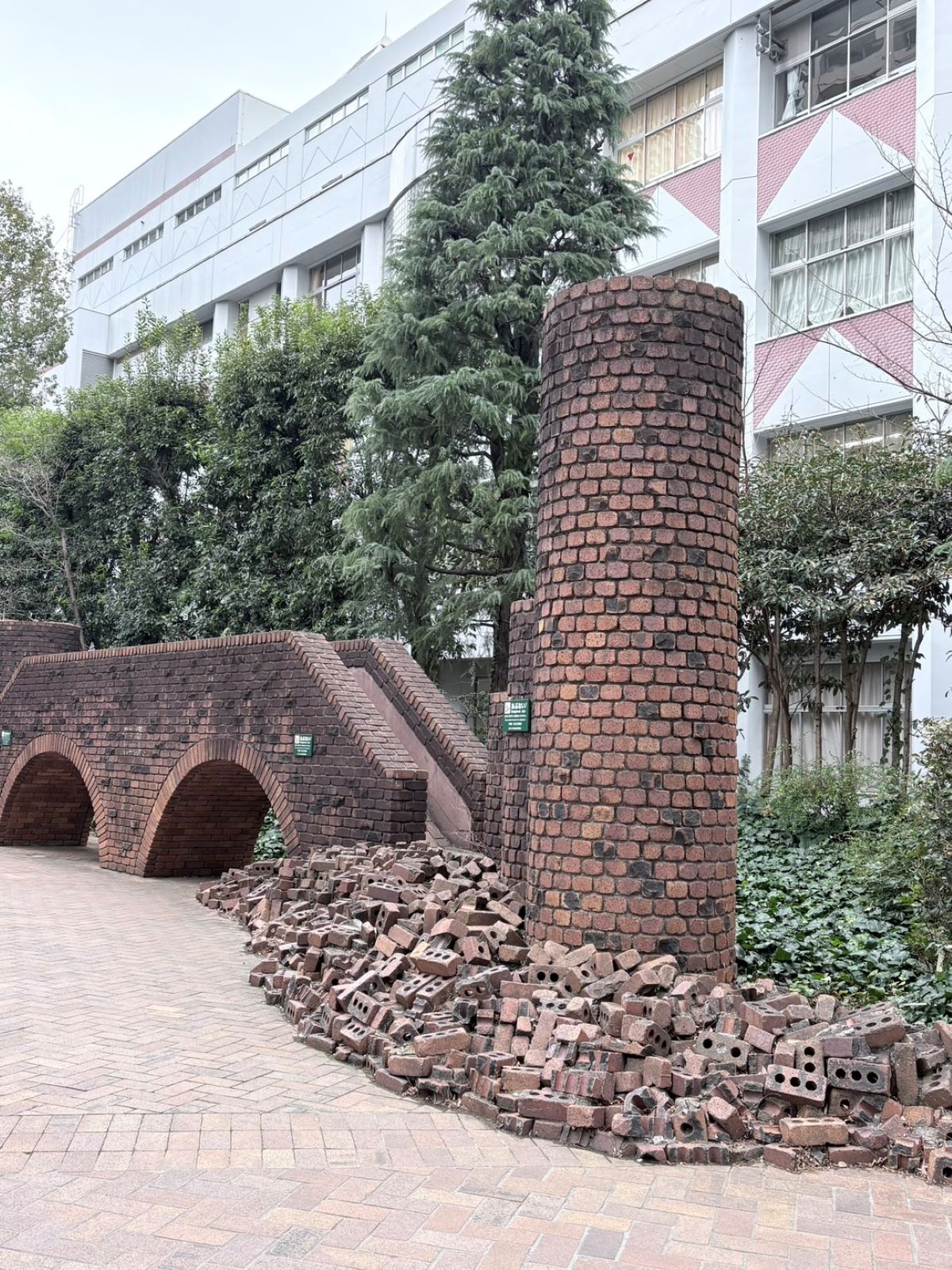 石川島播磨重工業(IHI)の工場跡地。